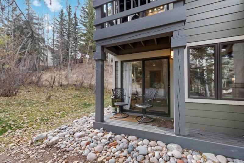 Ridgepoint Townhome 198 By East West Hospitality Beaver Creek Eksteriør billede